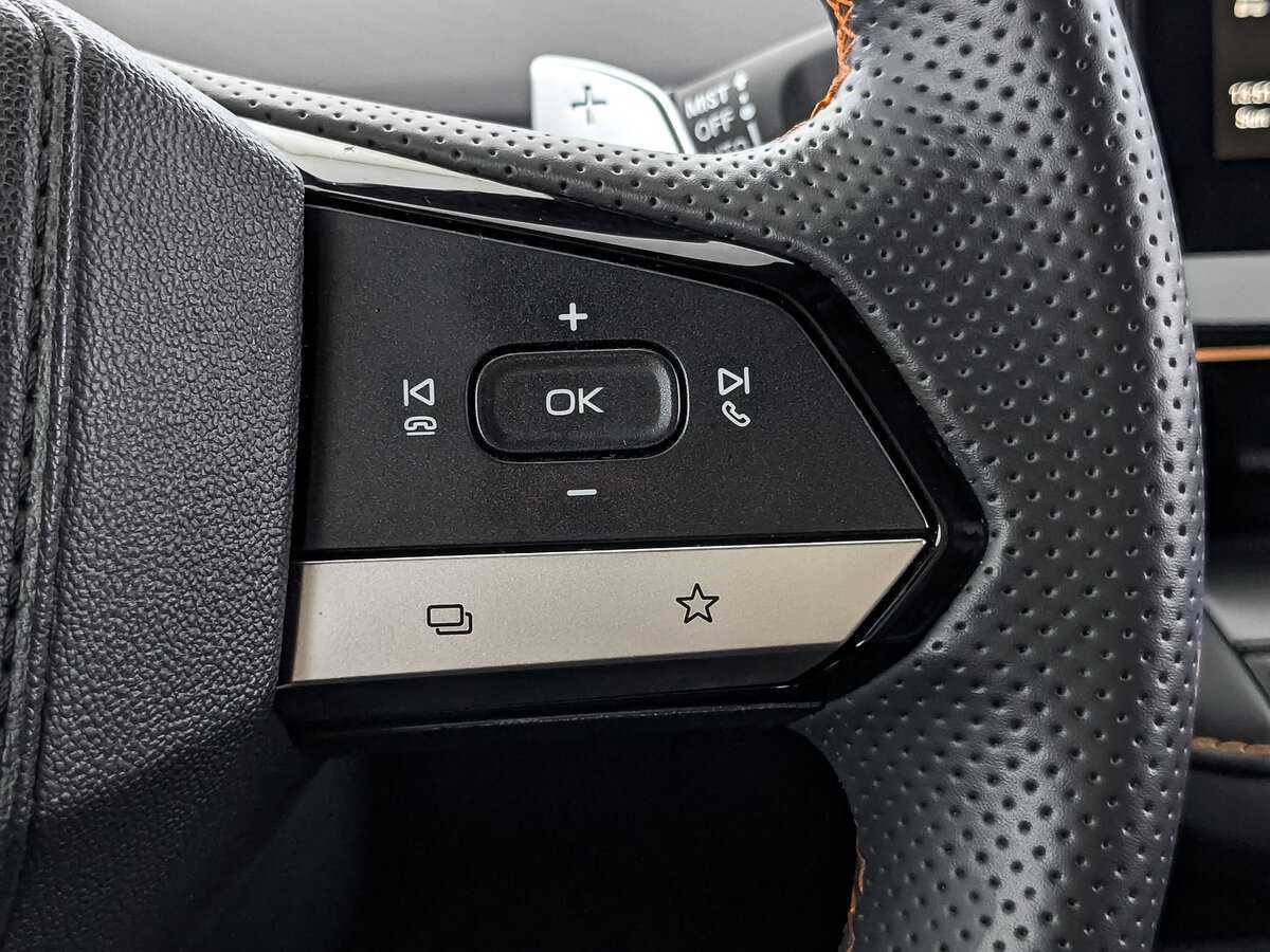 Changan UNI-V с пробегом — 2023 год. Фото: #28