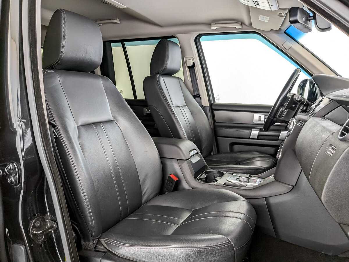 Land Rover Discovery с пробегом — 2015 год. Фото: #19
