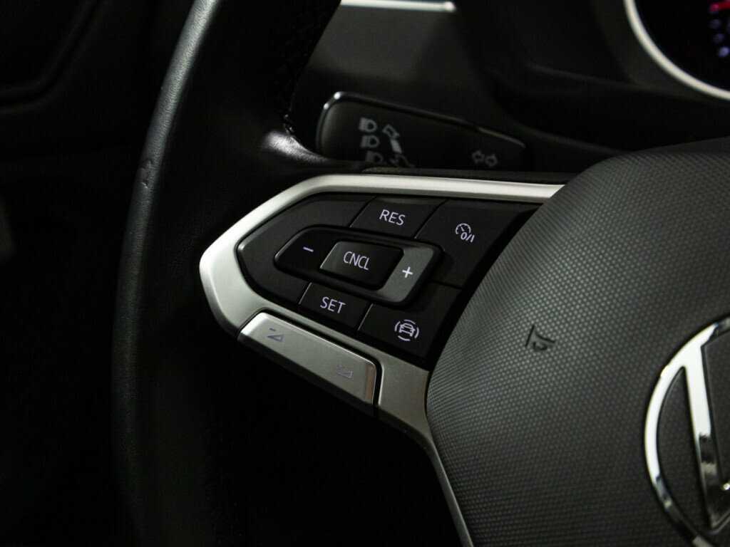 Volkswagen Tiguan с пробегом — 2020 год. Фото: #14