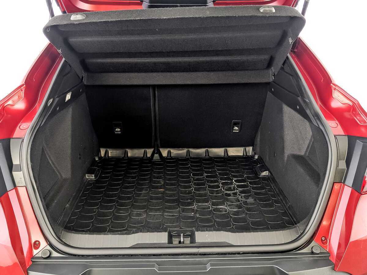 Renault Arkana с пробегом — 2021 год. Фото: #9