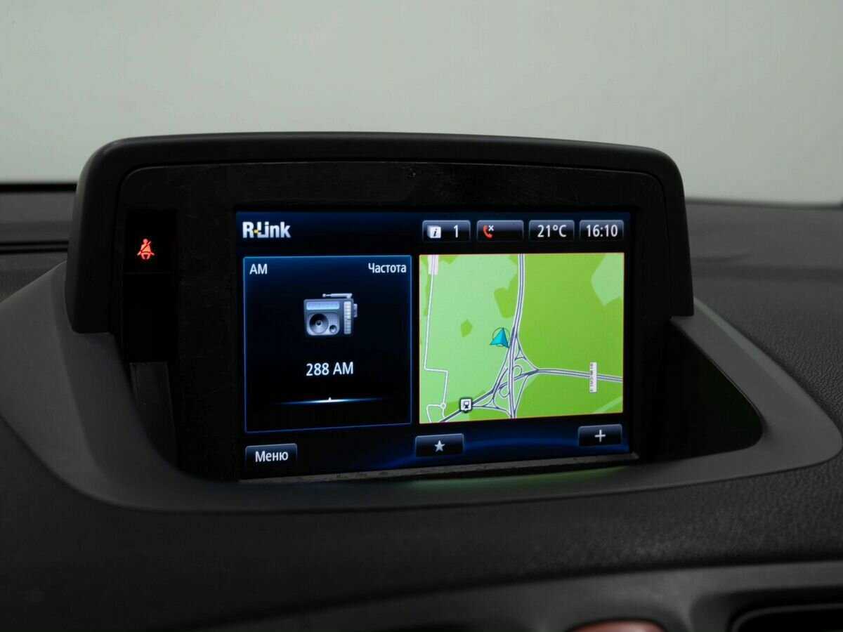 Renault Fluence с пробегом — 2013 год. Фото: #19