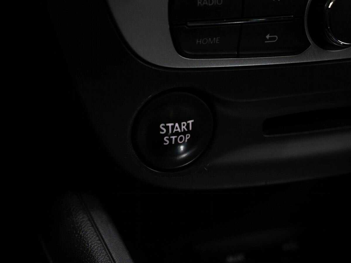 Renault Fluence с пробегом — 2013 год. Фото: #21