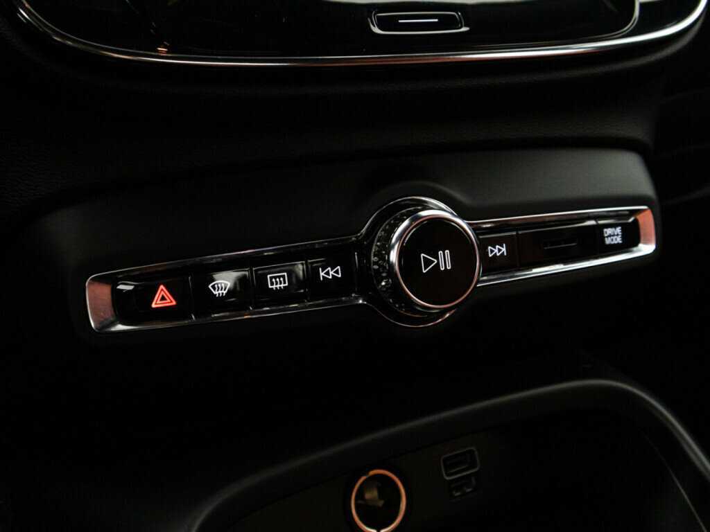 Volvo XC40 с пробегом — 2018 год. Фото: #20