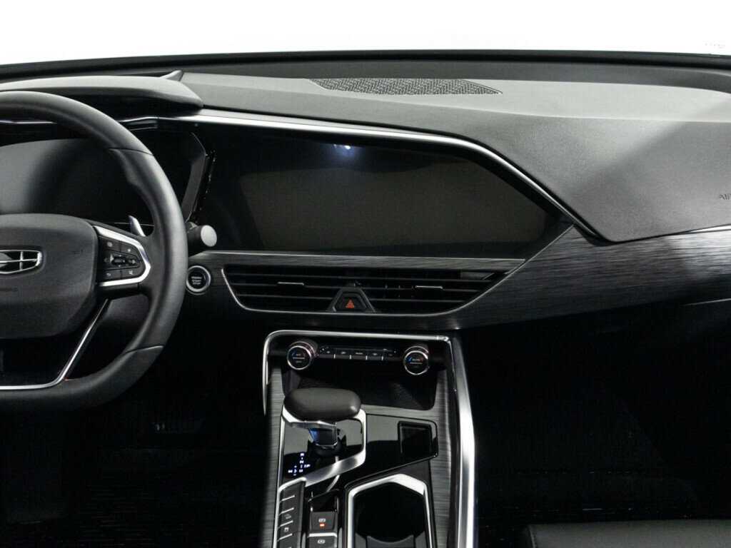 Geely Tugella с пробегом — 2022 год. Фото: #13