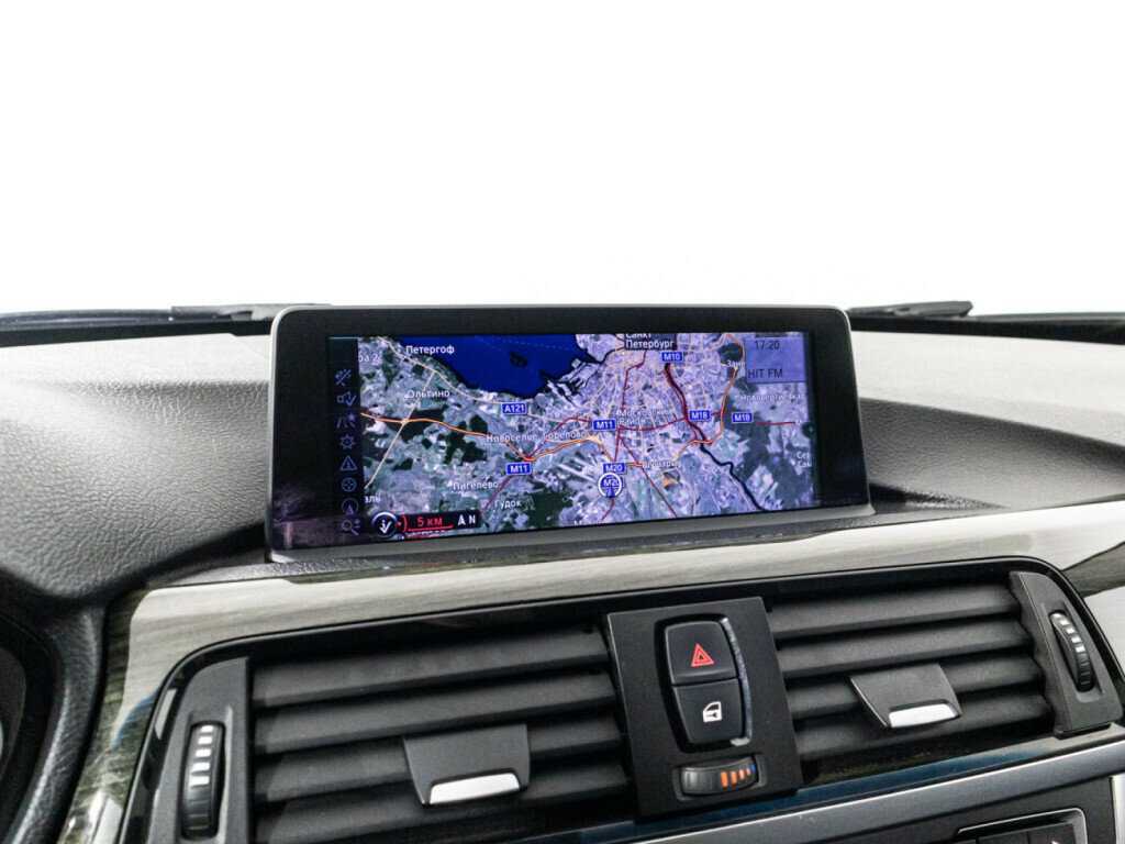 BMW 3 серии с пробегом — 2012 год. Фото: #15