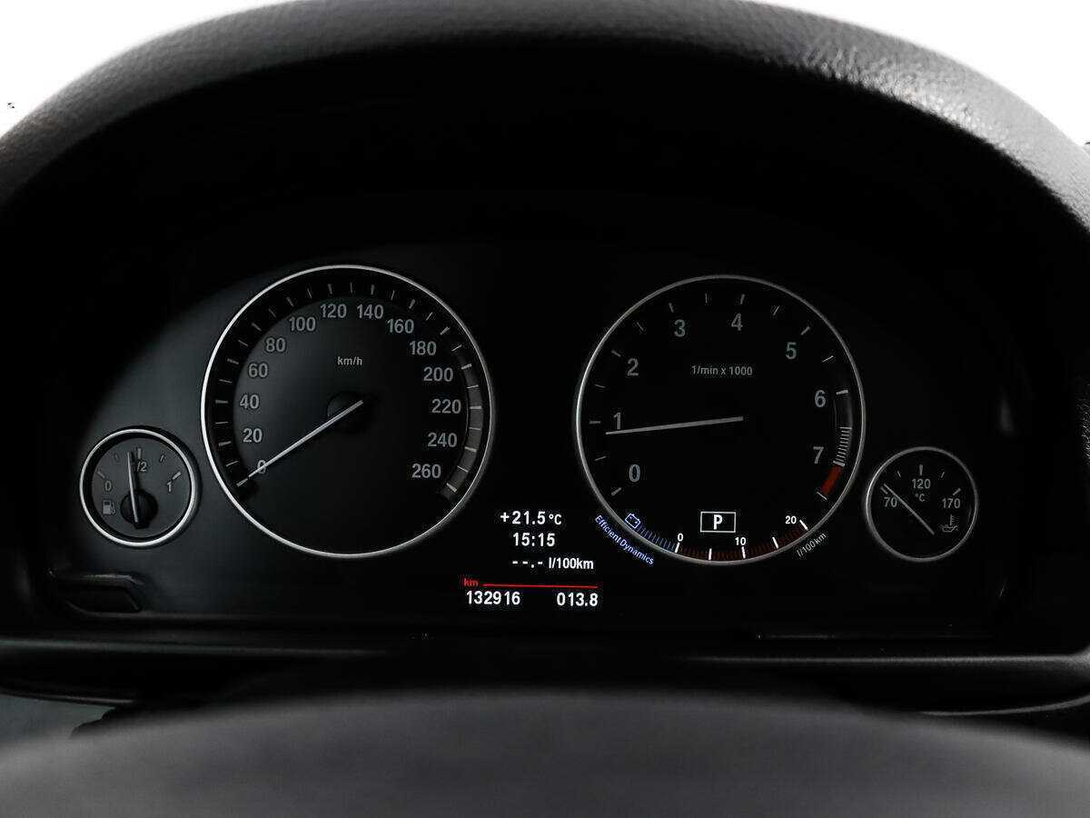 BMW 5 серии с пробегом — 2012 год. Фото: #8