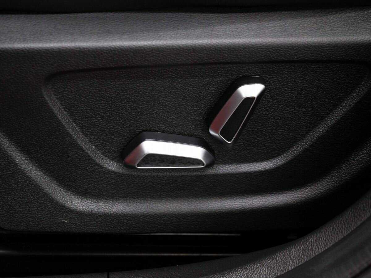 Geely Coolray с пробегом — 2023 год. Фото: #18