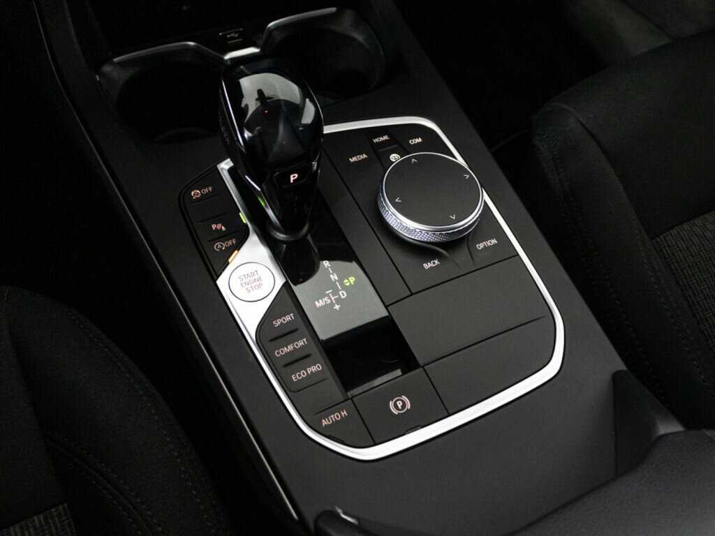 BMW 1 серии с пробегом — 2019 год. Фото: #14