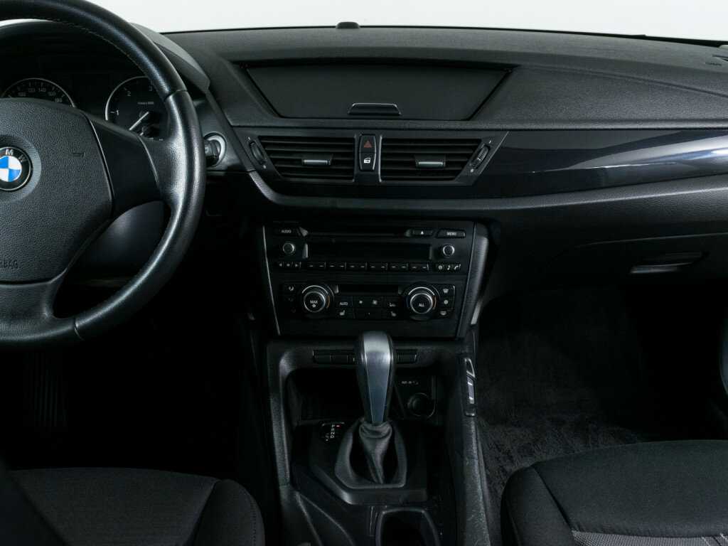 BMW X1 с пробегом — 2012 год. Фото: #8