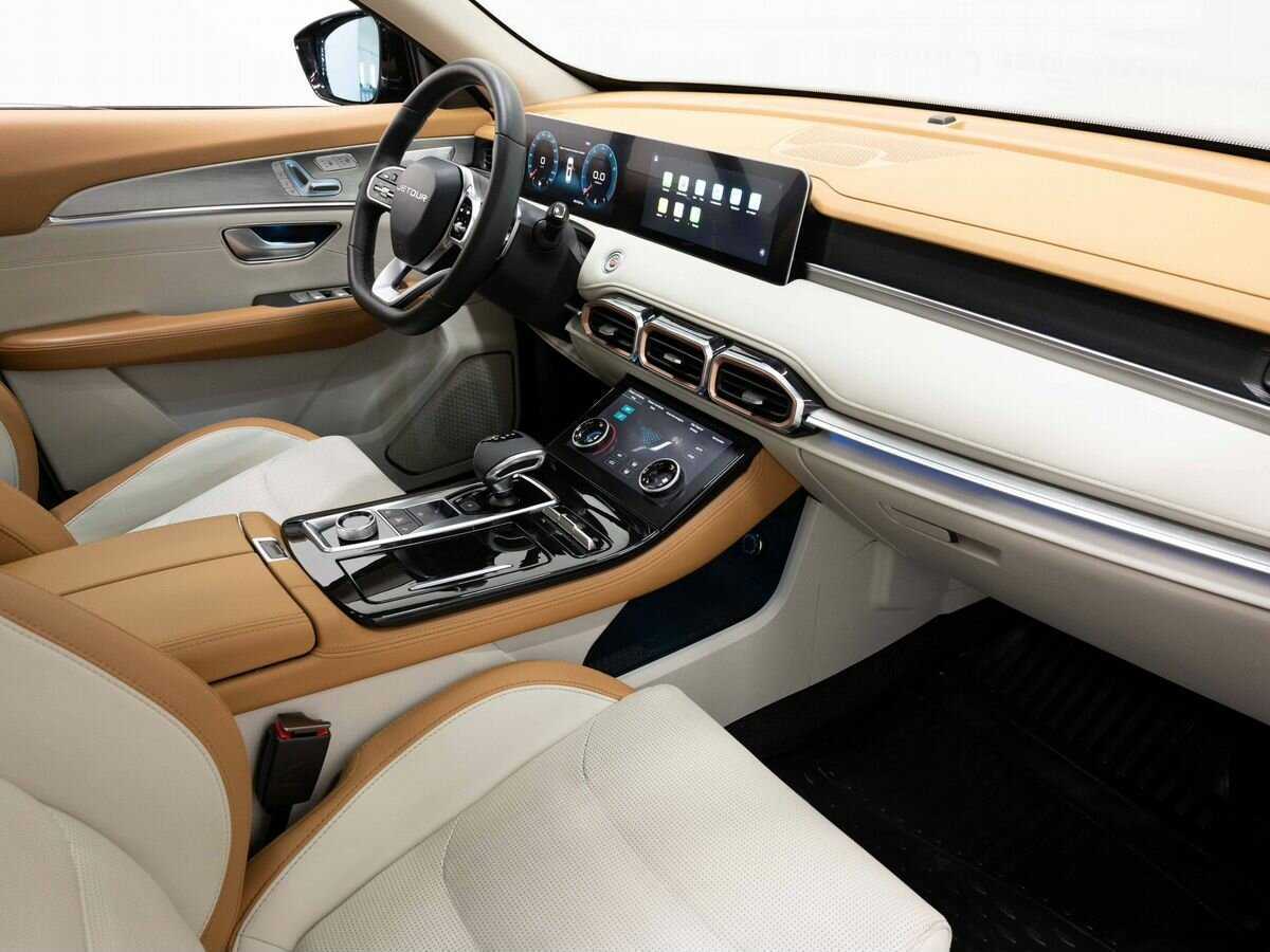 Jetour X70 PLUS с пробегом — 2023 год. Фото: #11