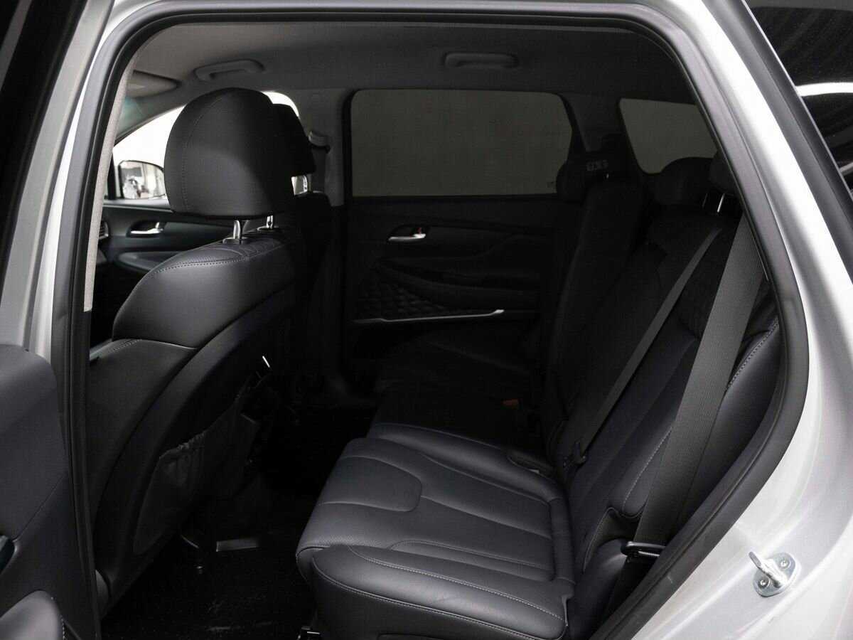 Hyundai Santa Fe с пробегом — 2020 год. Фото: #9