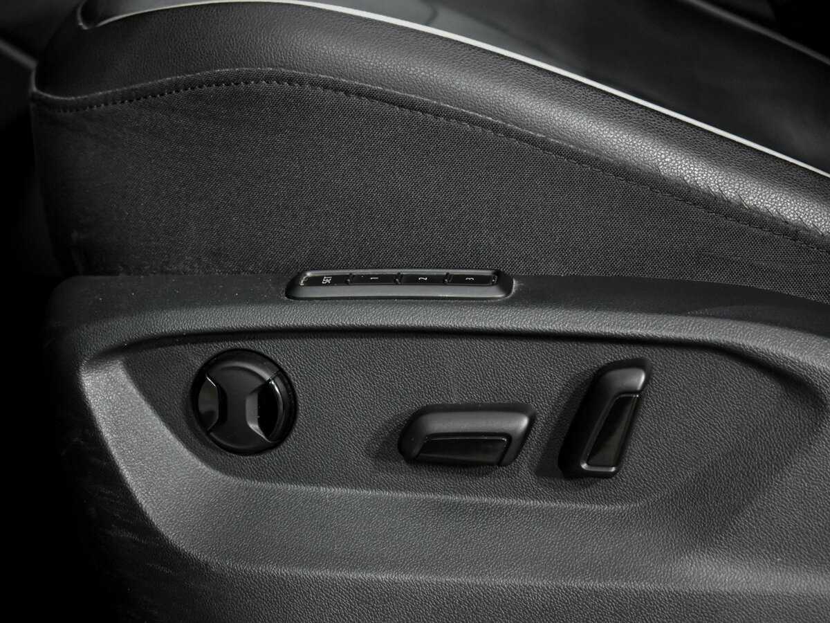 Volkswagen Tiguan с пробегом — 2020 год. Фото: #9