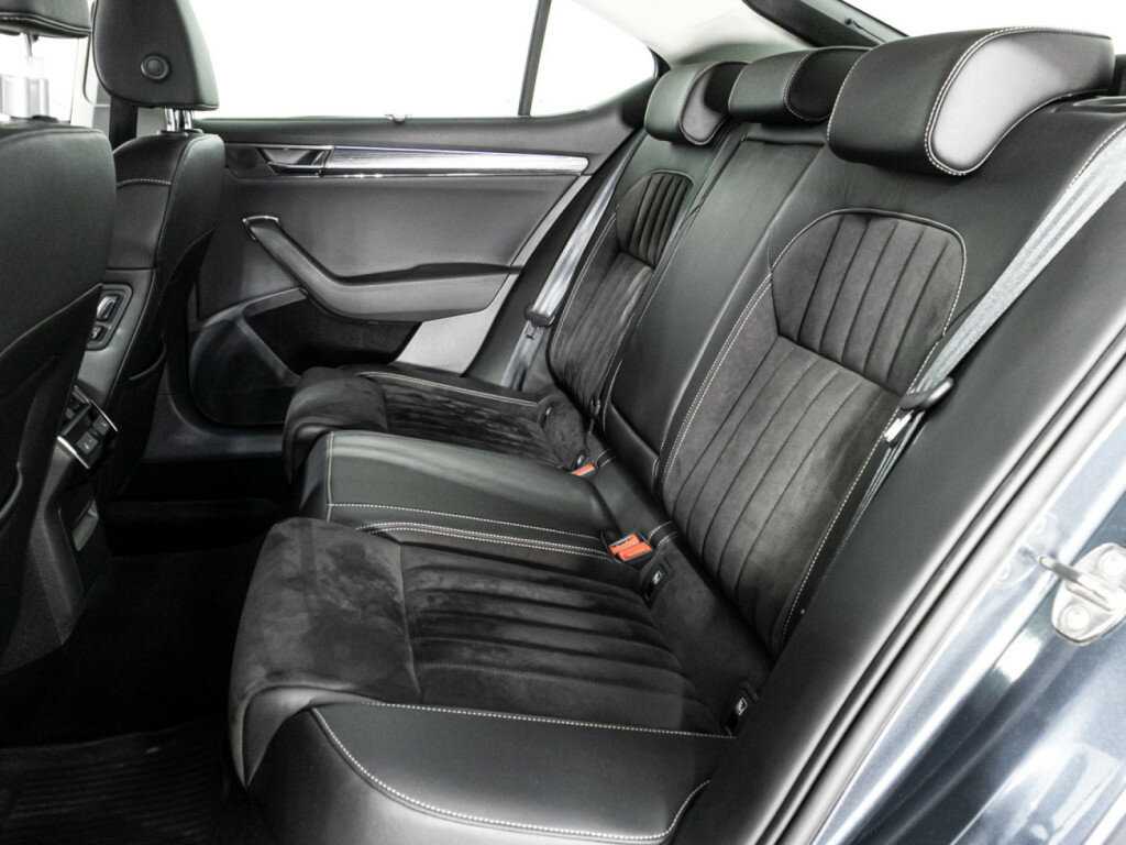 Skoda Superb с пробегом — 2020 год. Фото: #9