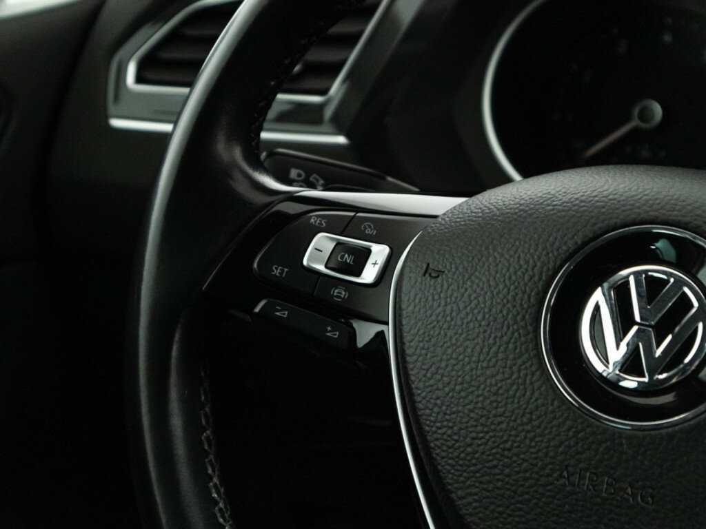 Volkswagen Tiguan с пробегом — 2019 год. Фото: #21