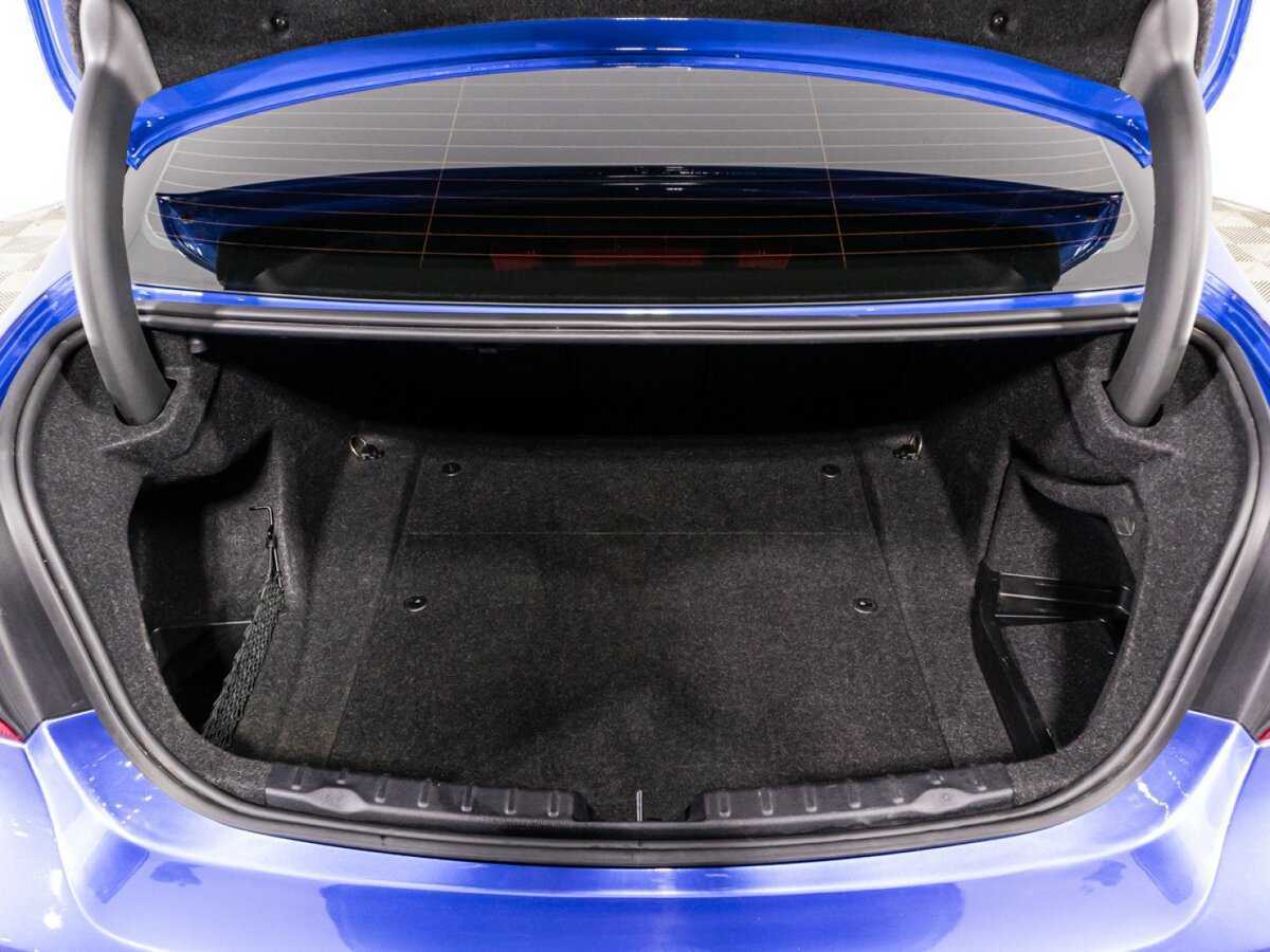 BMW 3 серии с пробегом — 2016 год. Фото: #14