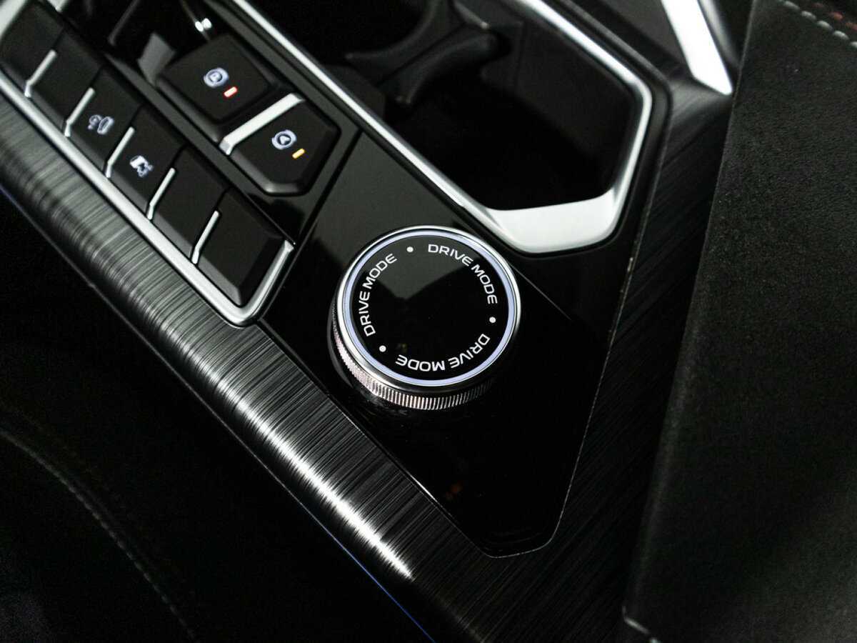 Geely Tugella с пробегом — 2022 год. Фото: #23