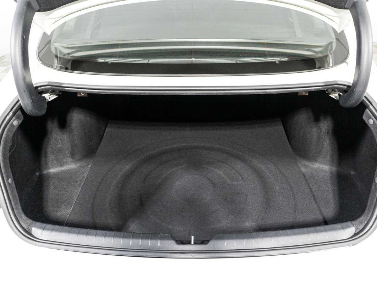 Hyundai Sonata с пробегом — 2022 год. Фото: #14