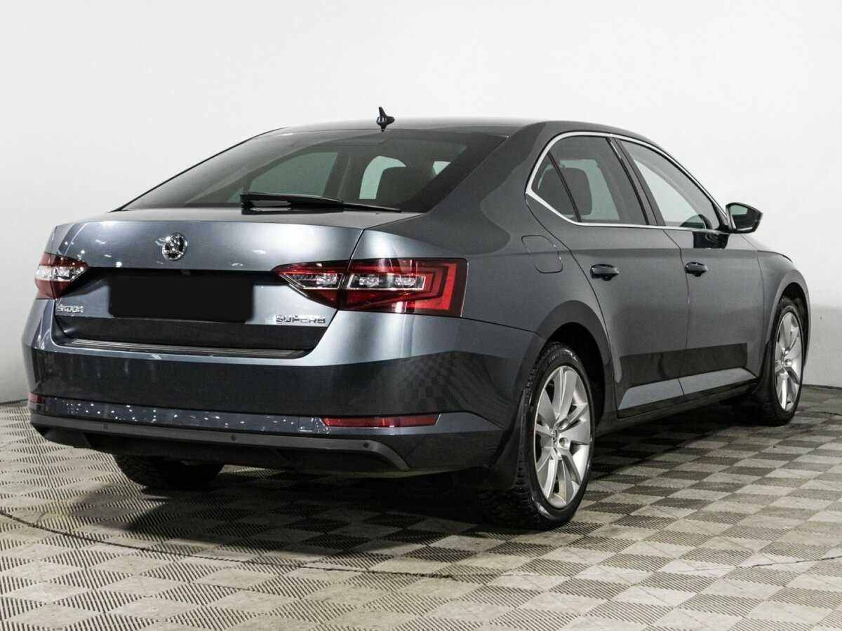 Skoda Superb с пробегом — 2019 год. Фото: #4