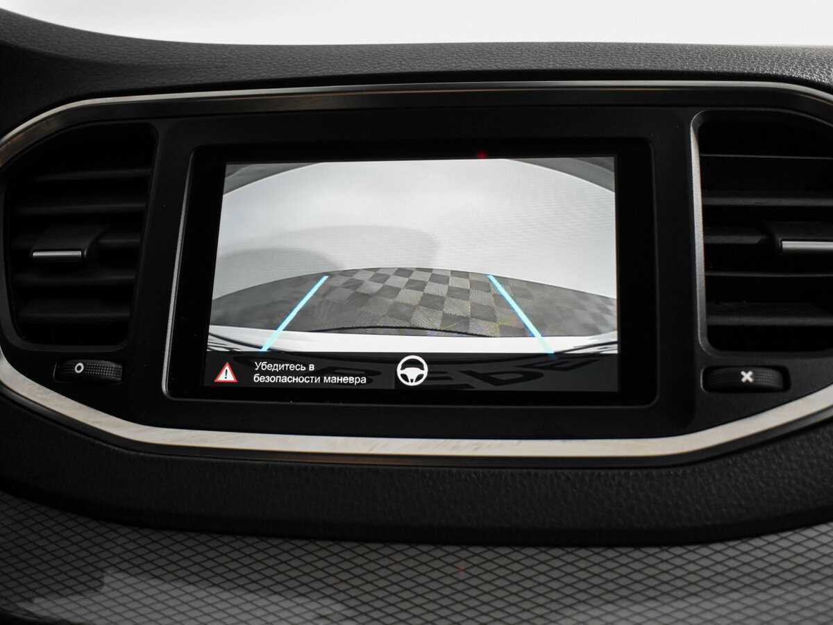 Lada (ВАЗ) Vesta с пробегом — 2023 год. Фото: #18