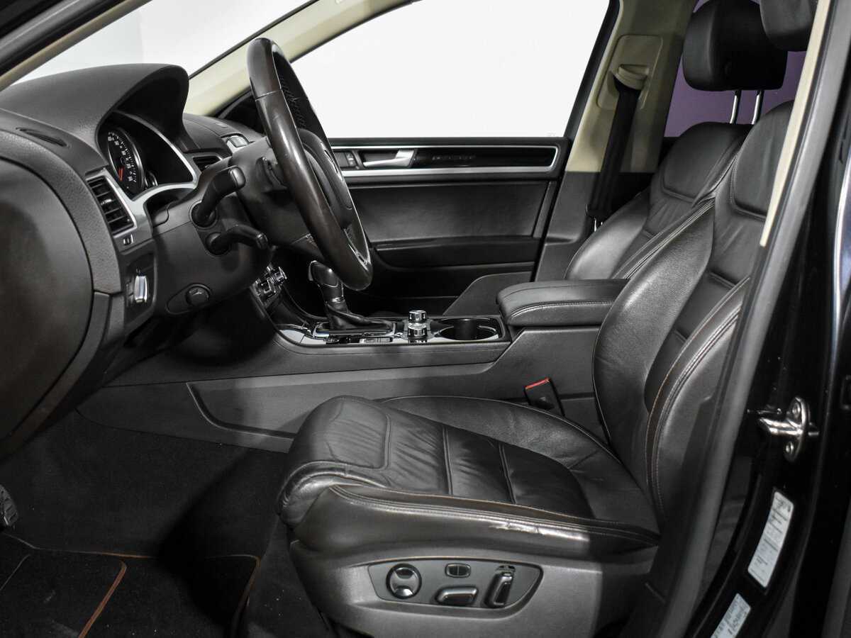 Volkswagen Touareg с пробегом — 2013 год. Фото: #9