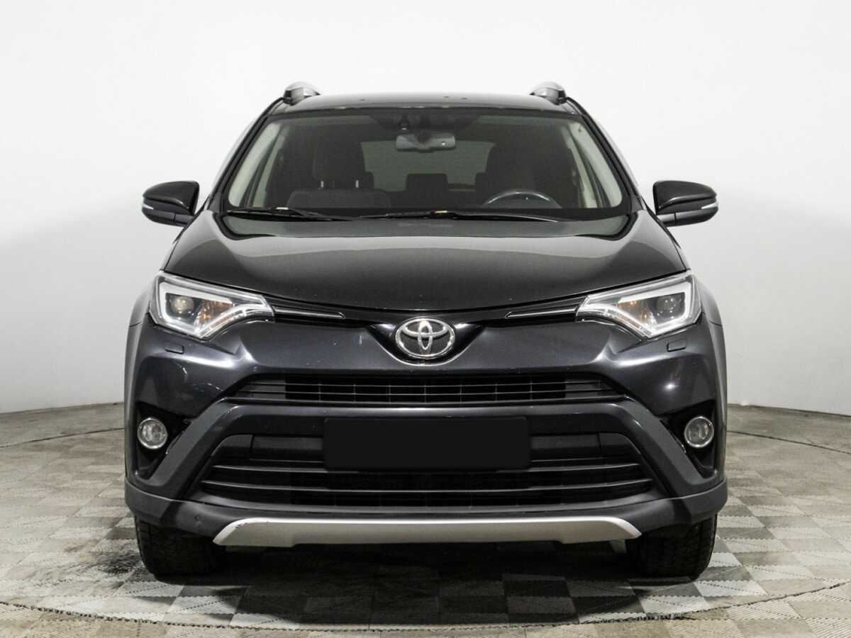 Toyota RAV4 с пробегом — 2015 год. Фото: #1