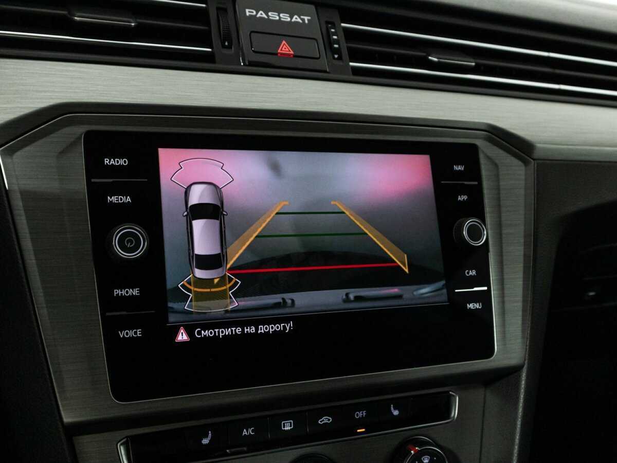 Volkswagen Passat с пробегом — 2021 год. Фото: #15