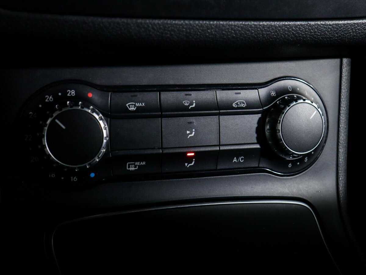 Mercedes-Benz B-Класс с пробегом — 2015 год. Фото: #18