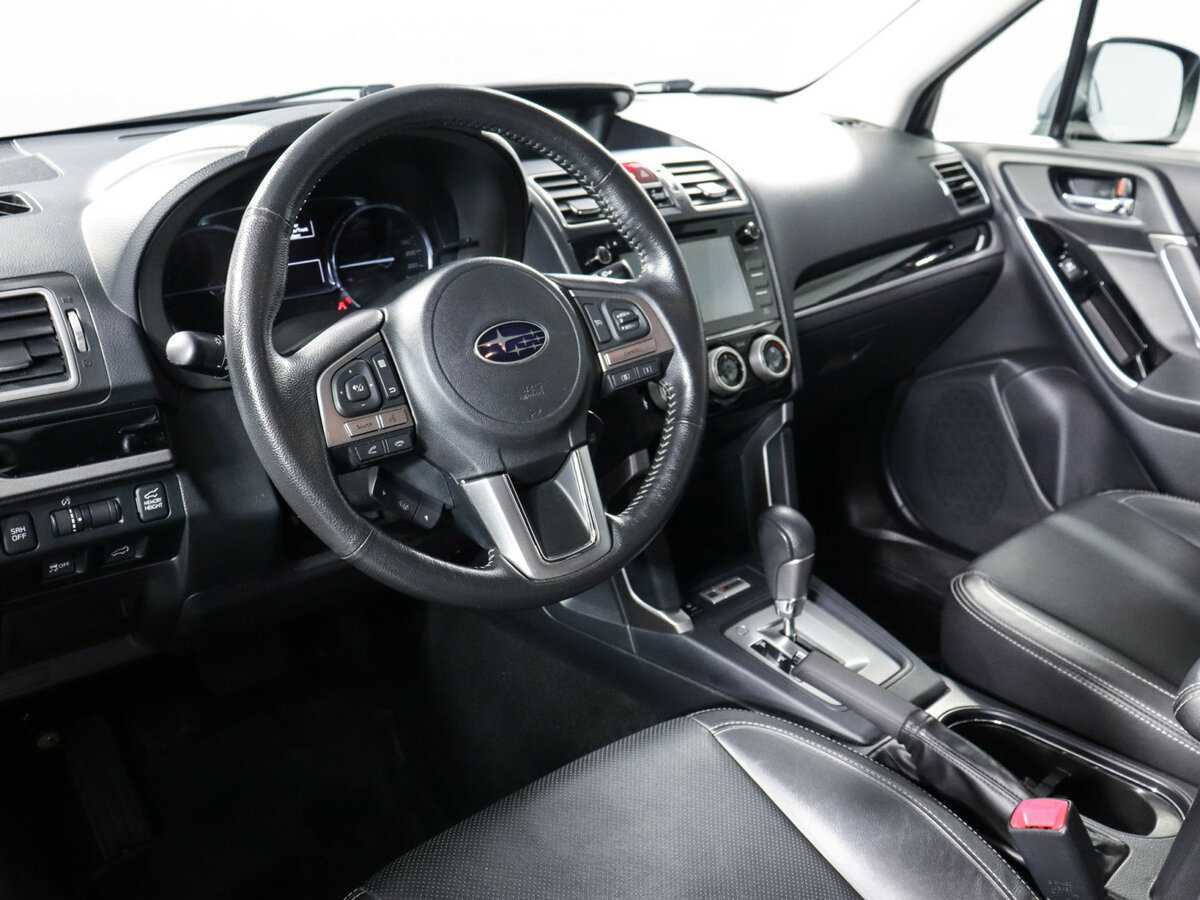 Subaru Forester с пробегом — 2016 год. Фото: #10