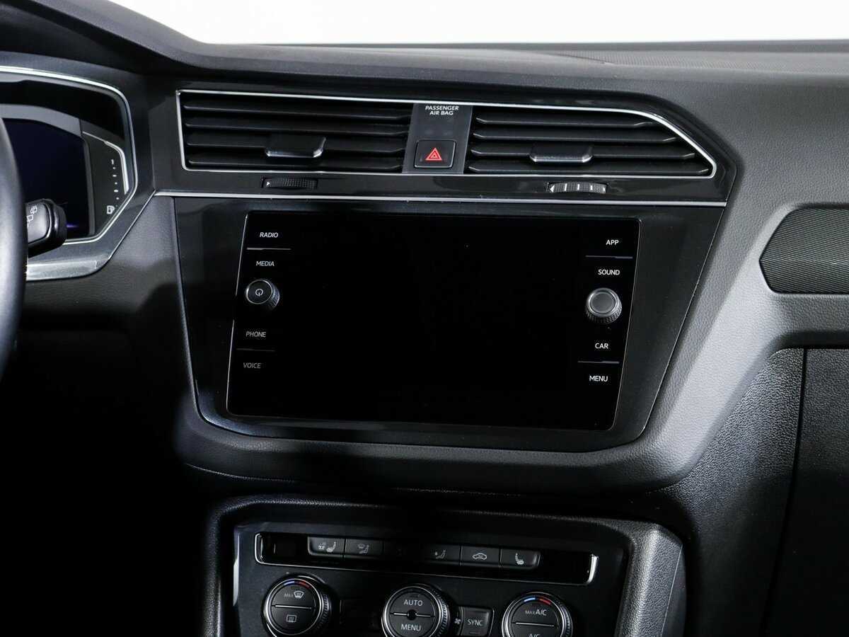 Volkswagen Tiguan с пробегом — 2020 год. Фото: #12