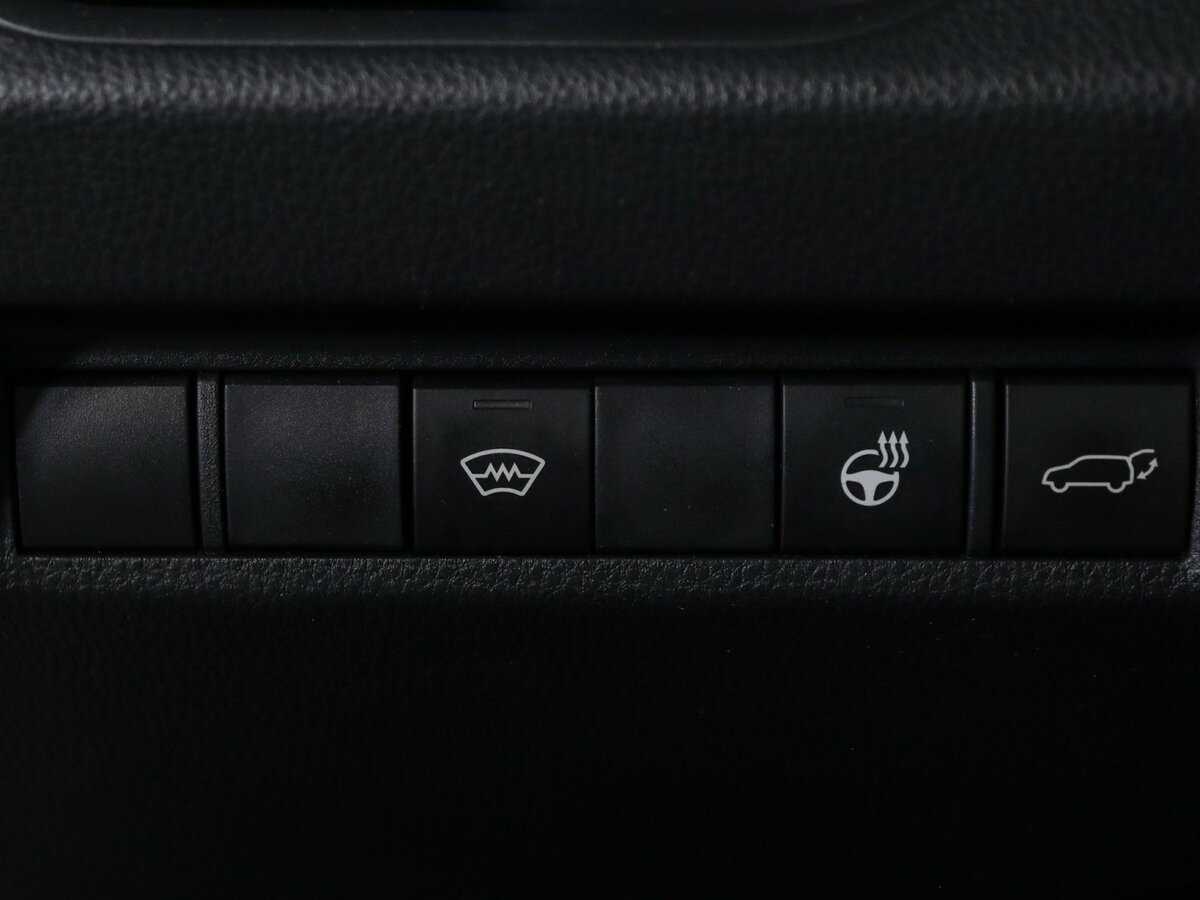 Toyota RAV4 с пробегом — 2021 год. Фото: #15