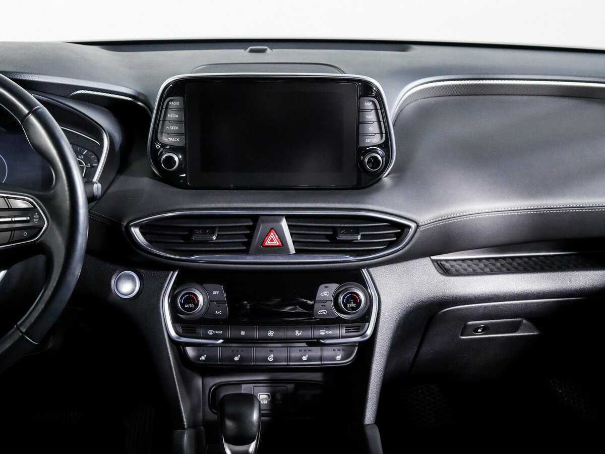 Hyundai Santa Fe с пробегом — 2019 год. Фото: #12