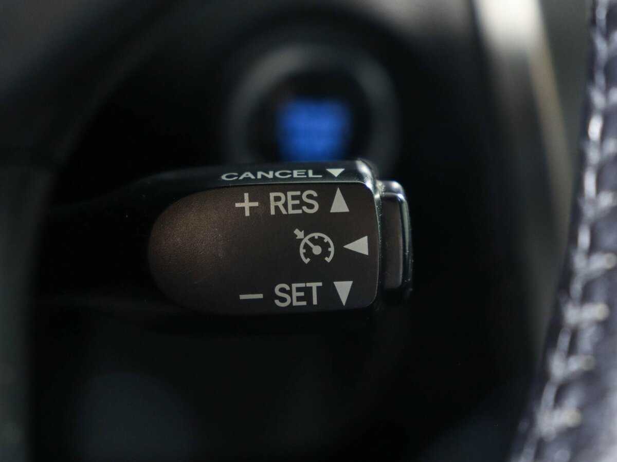 Toyota Camry с пробегом — 2015 год. Фото: #22