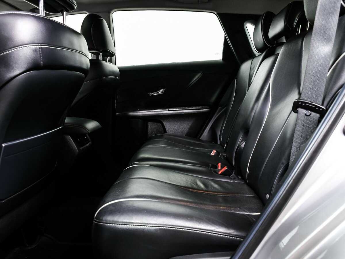 Toyota Venza с пробегом — 2014 год. Фото: #11