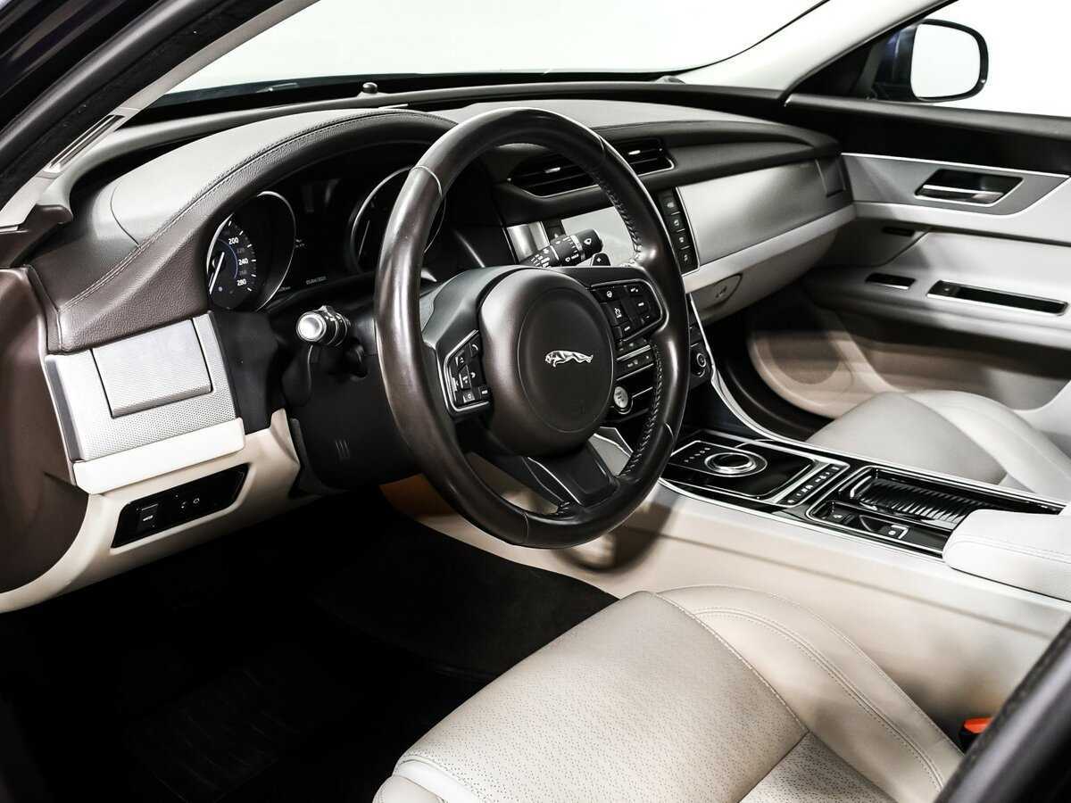 Jaguar XF с пробегом — 2016 год. Фото: #11
