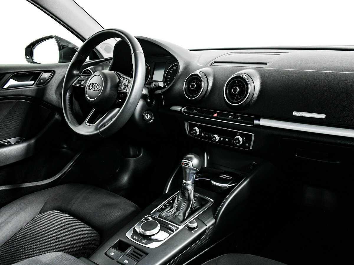 Audi A3 с пробегом — 2018 год. Фото: #8