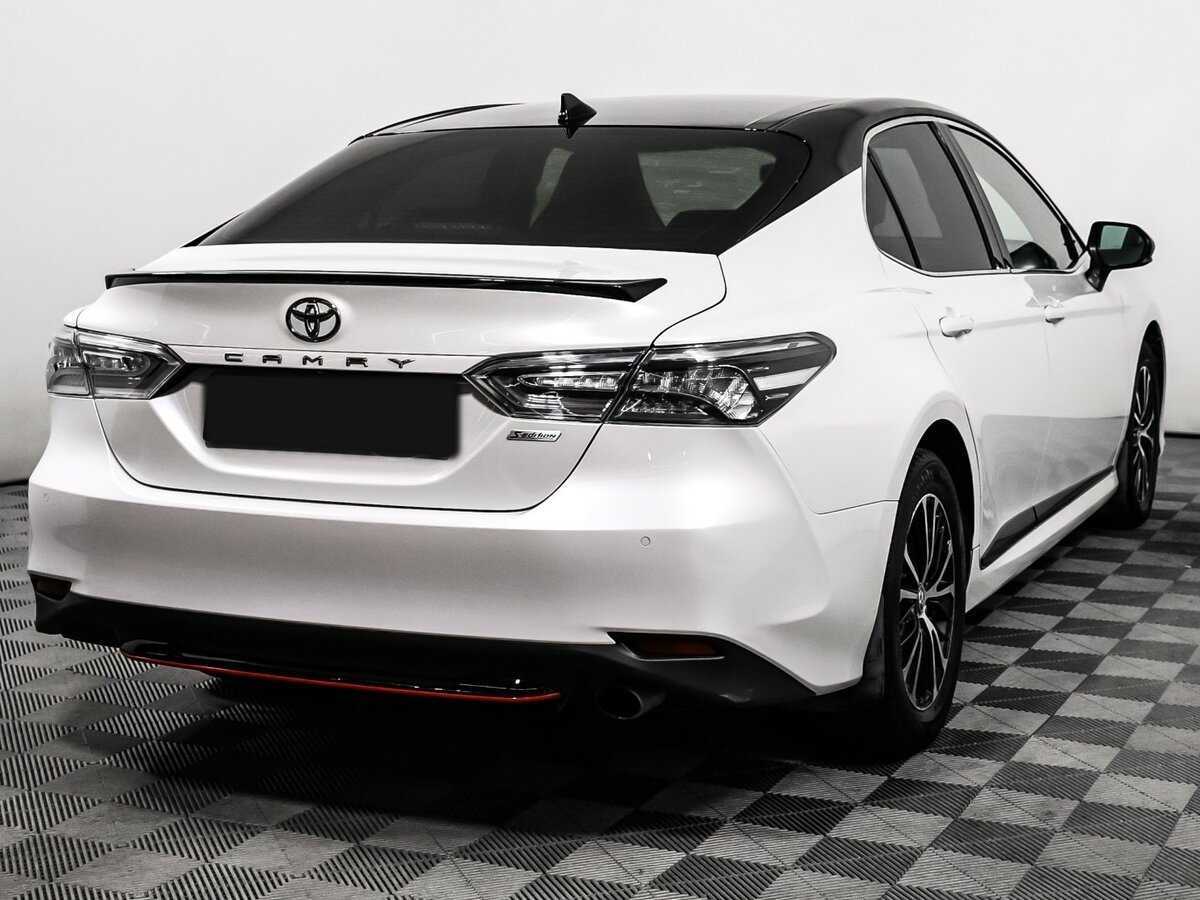 Toyota Camry с пробегом — 2020 год. Фото: #4