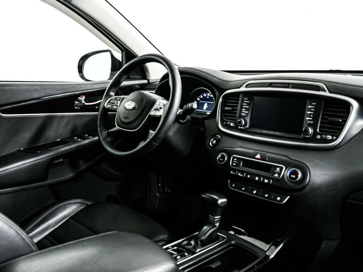 Kia Sorento с пробегом — 2018 год. Фото: #8
