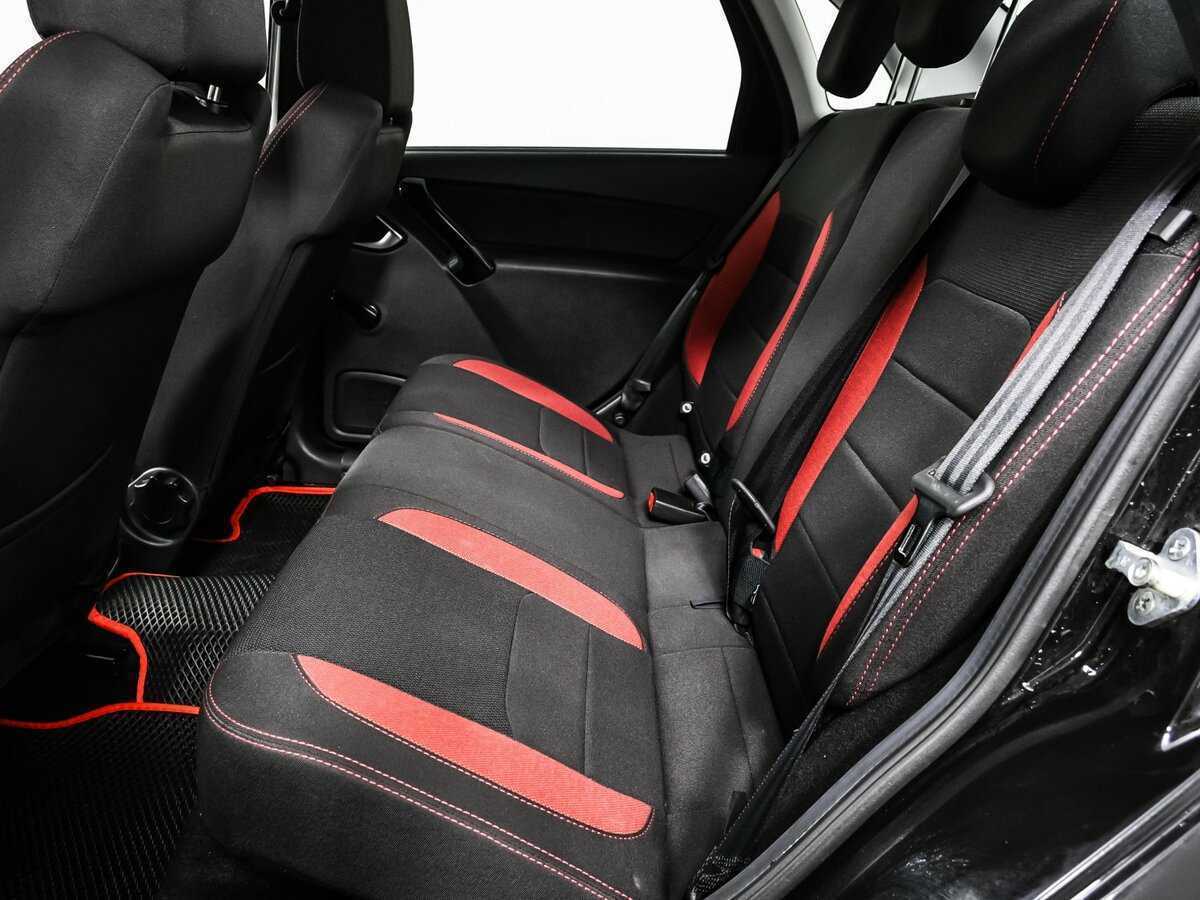 Lada (ВАЗ) Granta с пробегом — 2023 год. Фото: #12