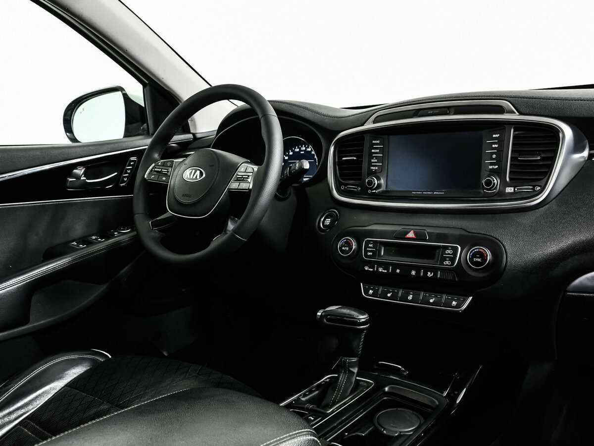Kia Sorento с пробегом — 2018 год. Фото: #8
