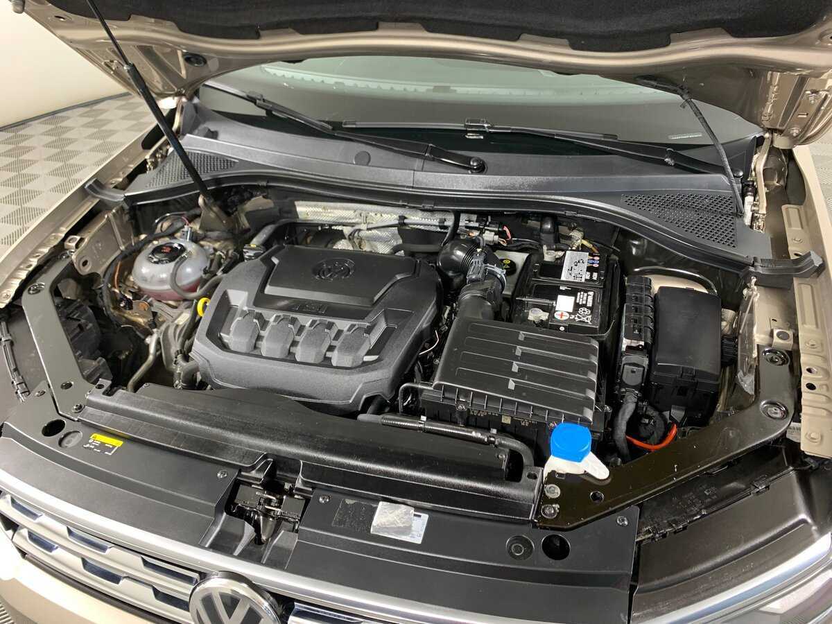 Volkswagen Tiguan с пробегом — 2017 год. Фото: #10