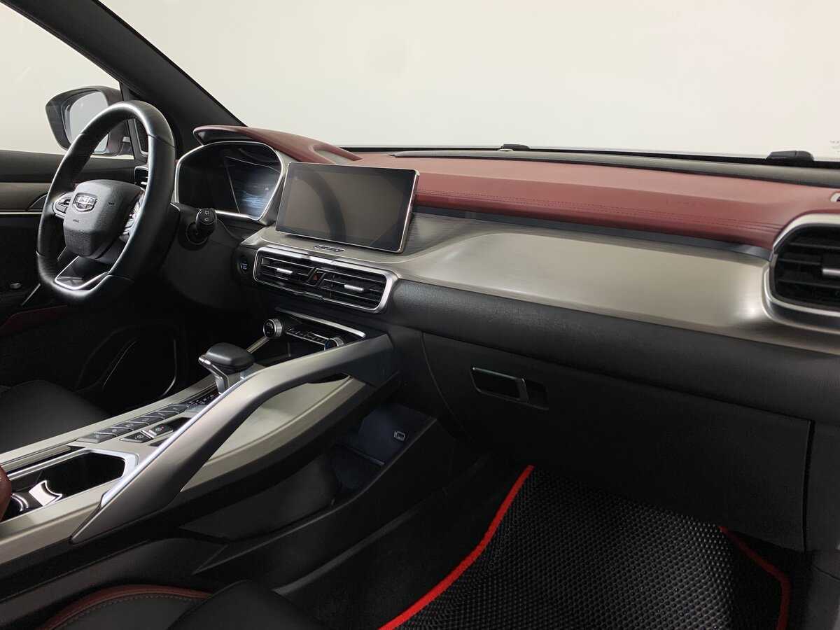 Geely Coolray с пробегом — 2023 год. Фото: #12