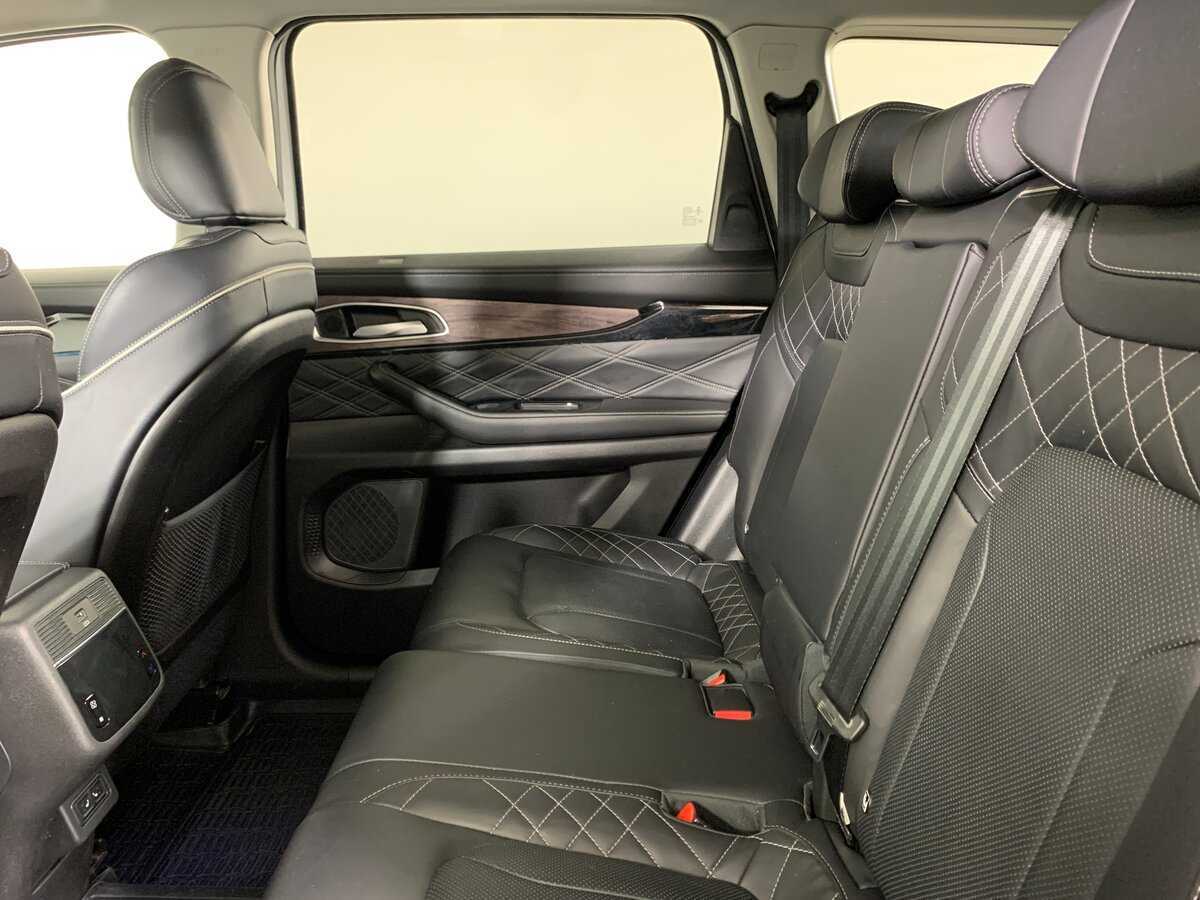 EXEED VX с пробегом — 2022 год. Фото: #19