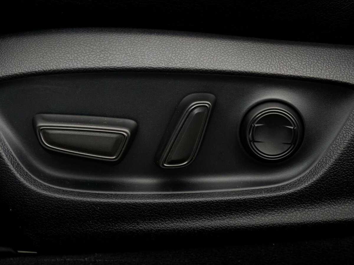 Toyota Camry с пробегом — 2020 год. Фото: #14