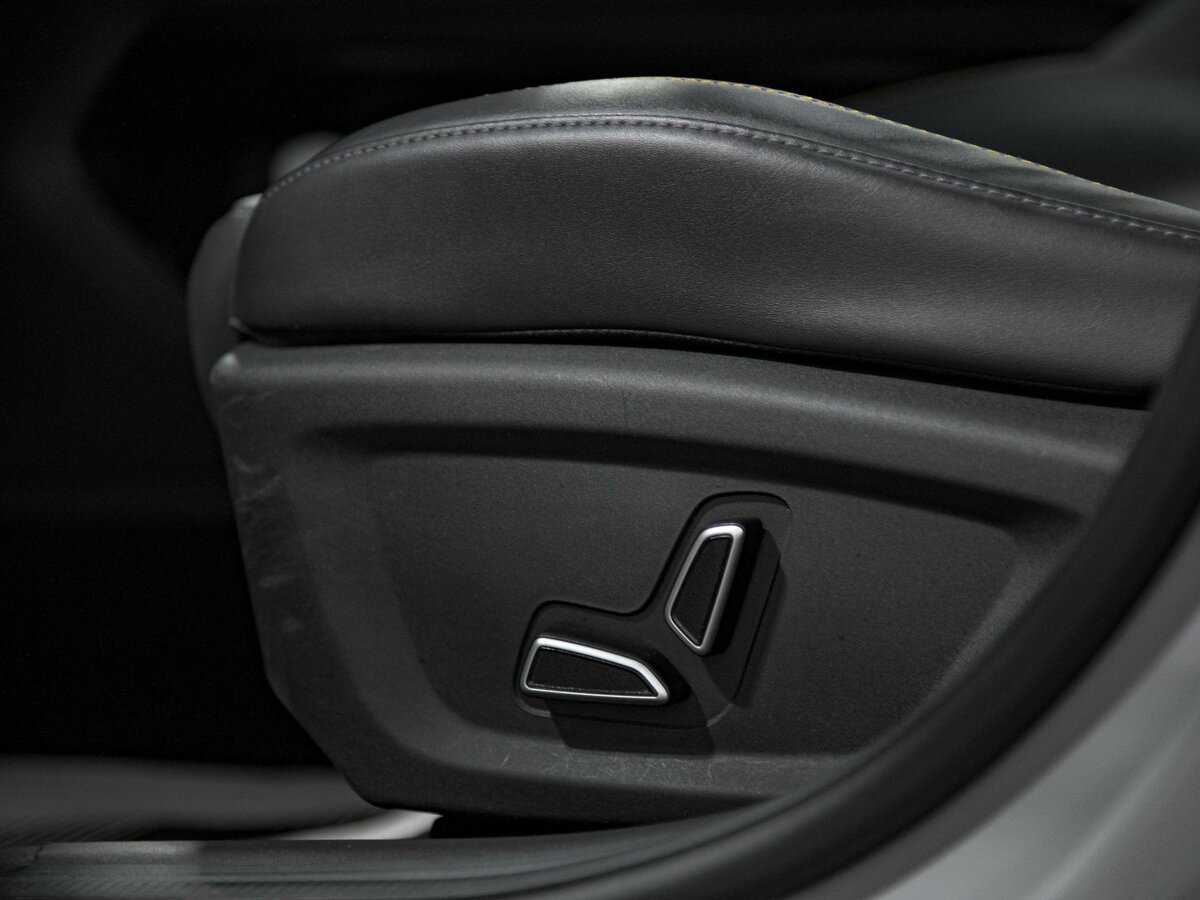 Changan UNI-V с пробегом — 2023 год. Фото: #17