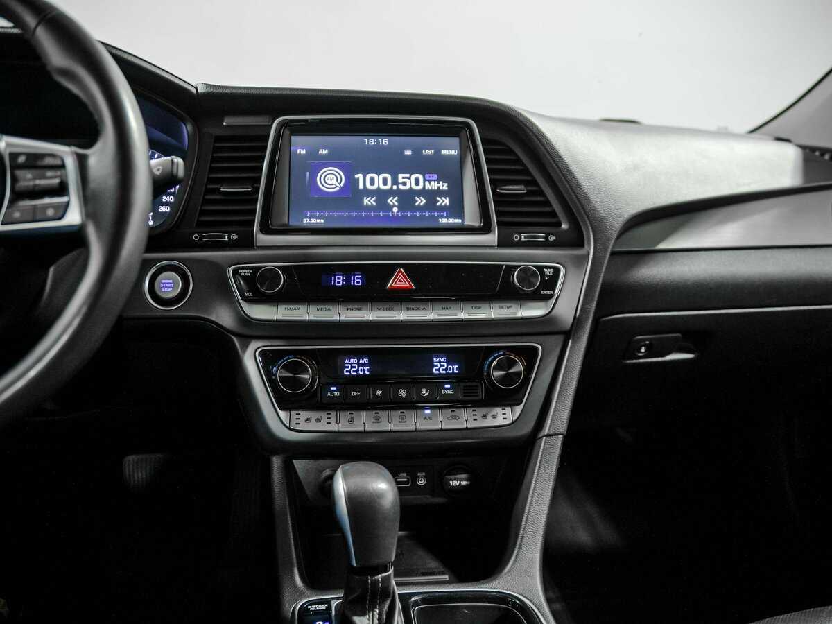 Hyundai Sonata с пробегом — 2017 год. Фото: #10
