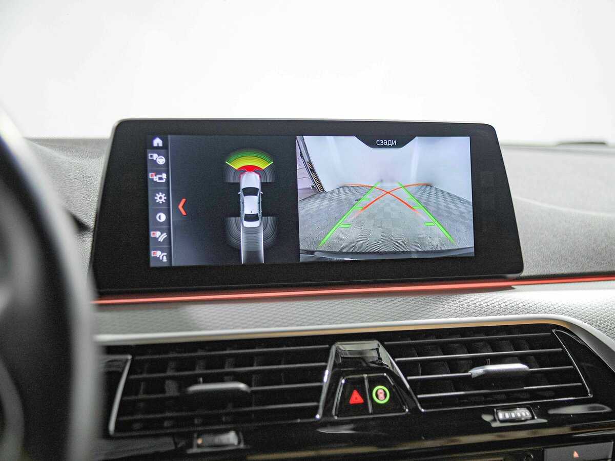 BMW 5 серии с пробегом — 2017 год. Фото: #9