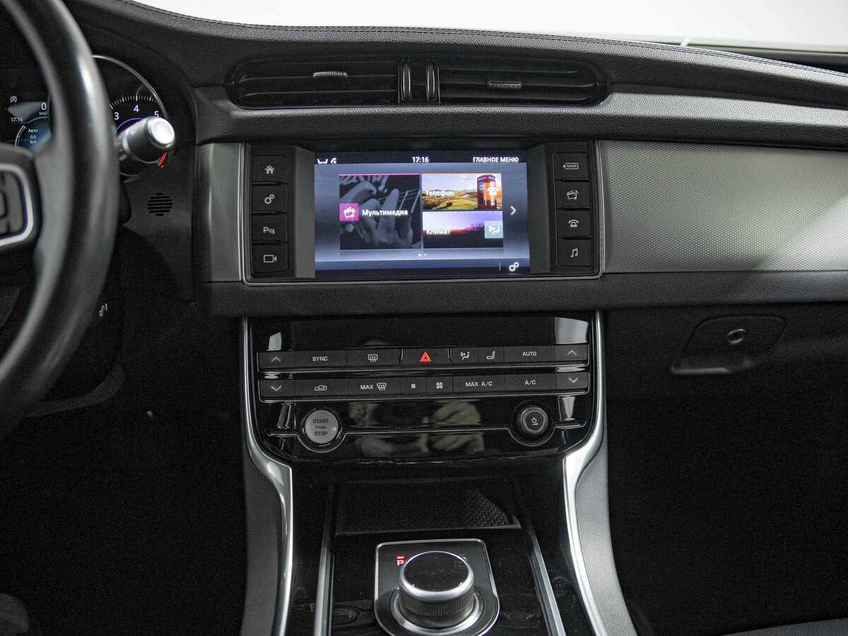 Jaguar XF с пробегом — 2017 год. Фото: #10