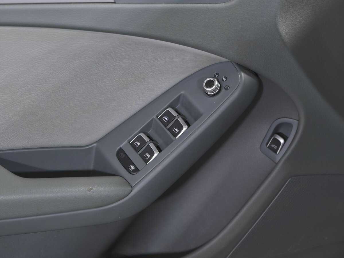 Audi A4 с пробегом — 2014 год. Фото: #12