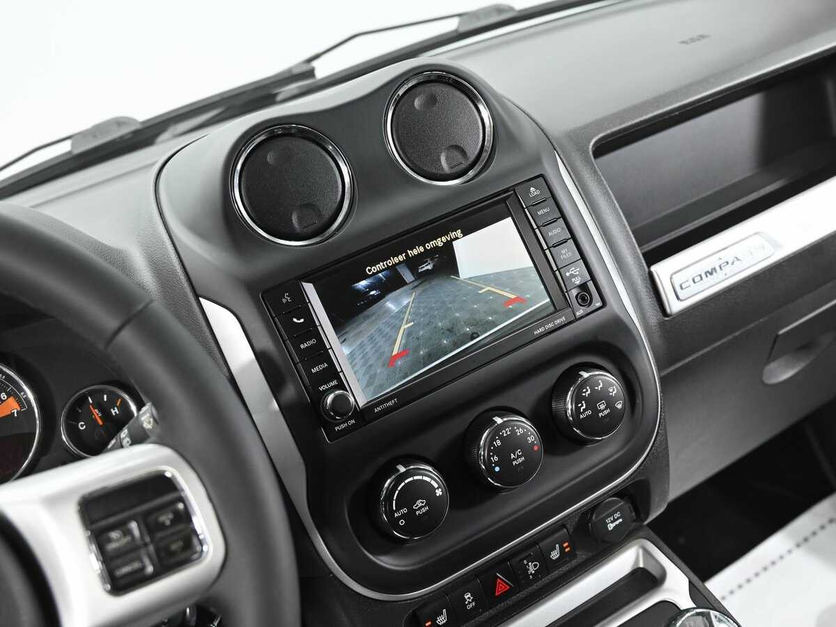 Jeep Compass с пробегом — 2014 год. Фото: #9