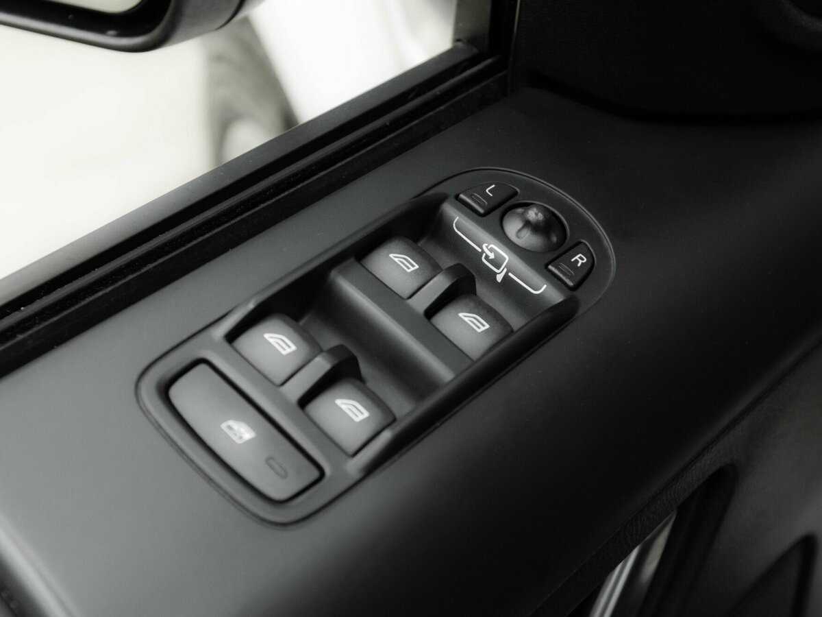 Land Rover Freelander с пробегом — 2014 год. Фото: #19